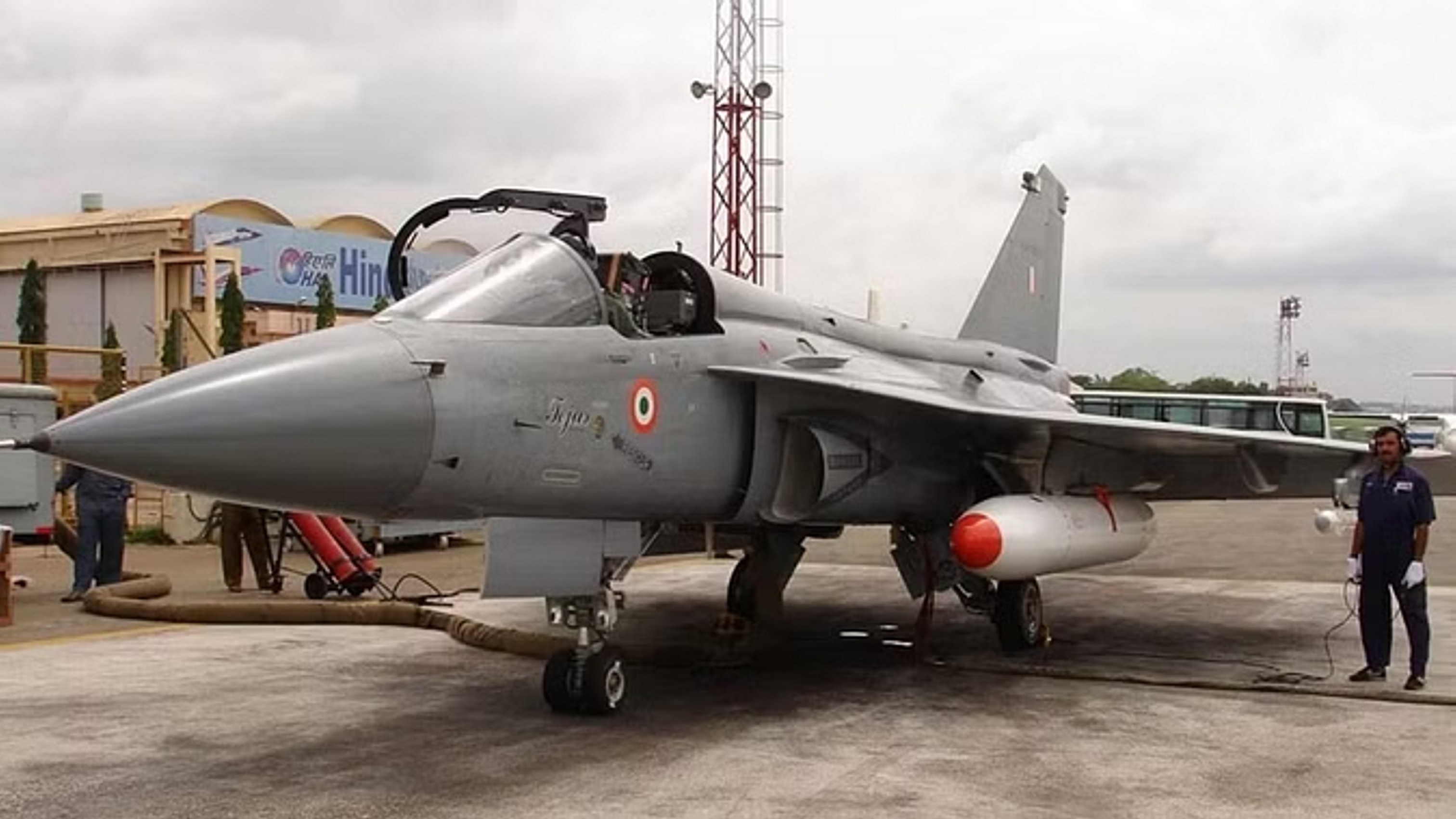 सेना और हथियार पर खर्च करने वाला भारत विश्व का चौथा सबसे बड़ा देश