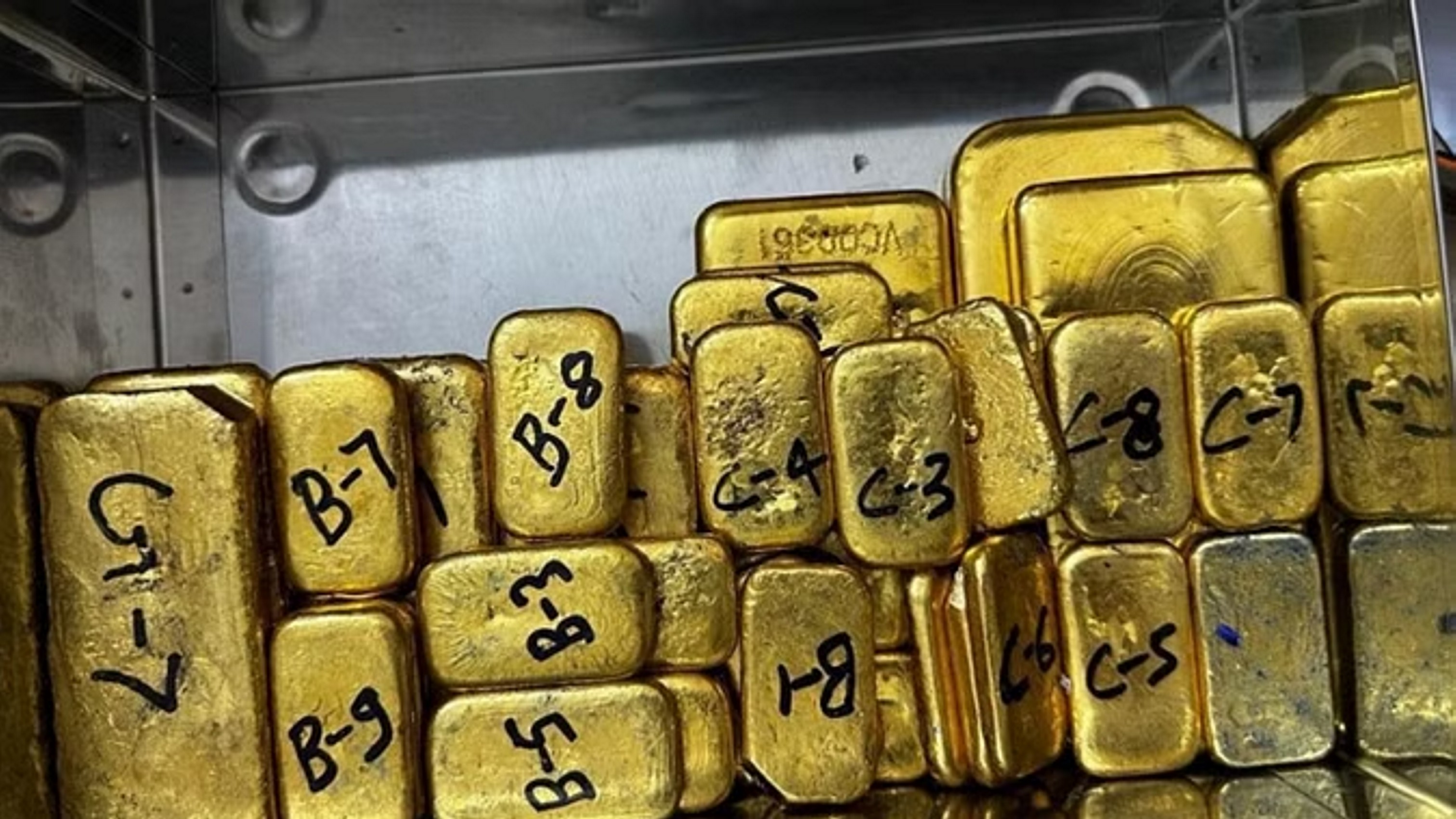 दो साल में सात गुना बढ़ी सोने की तस्करी