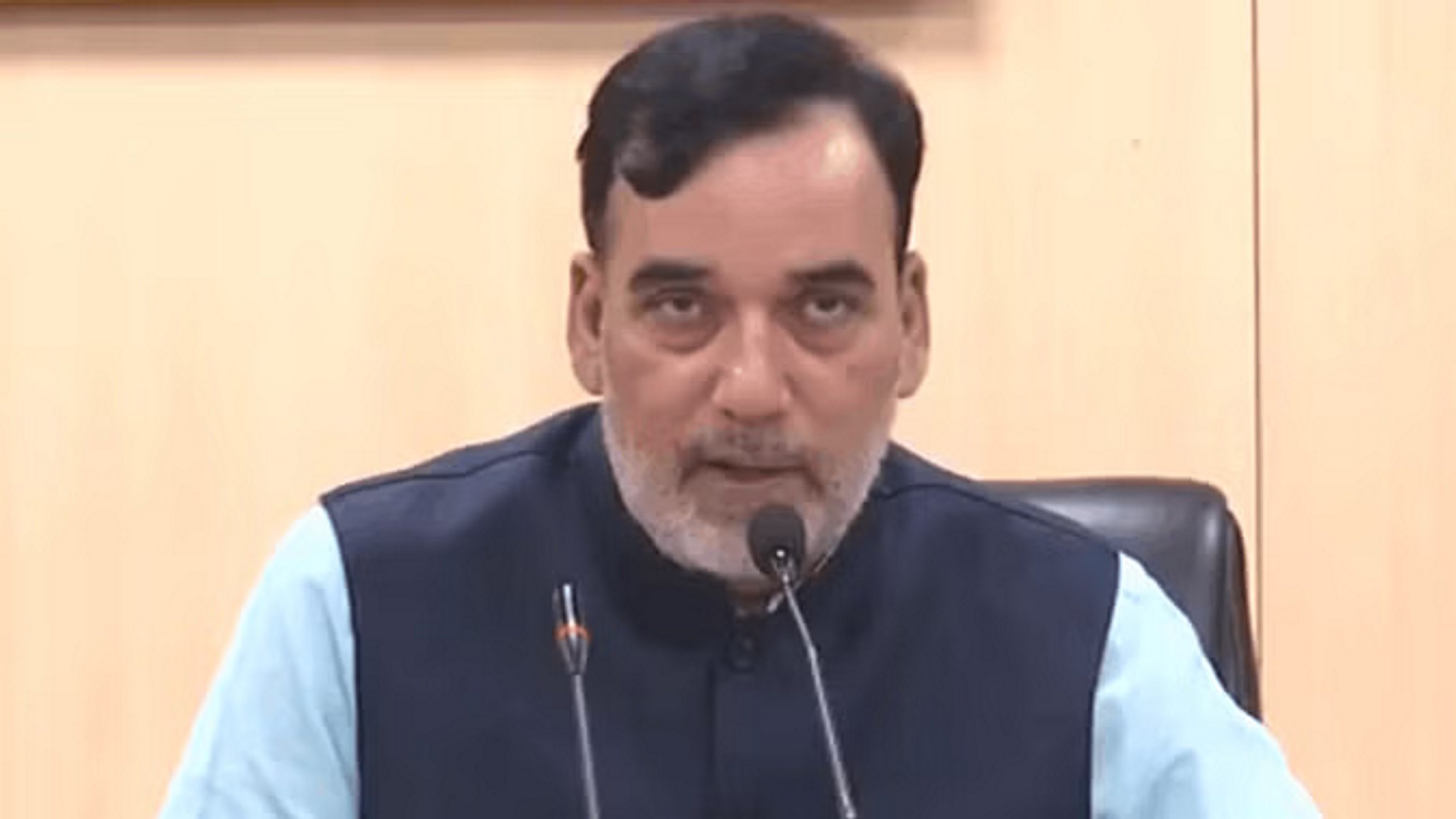 पटाखों पर पूर्ण प्रतिबंध, निर्माण से लेकर बिक्री तक पर रोक