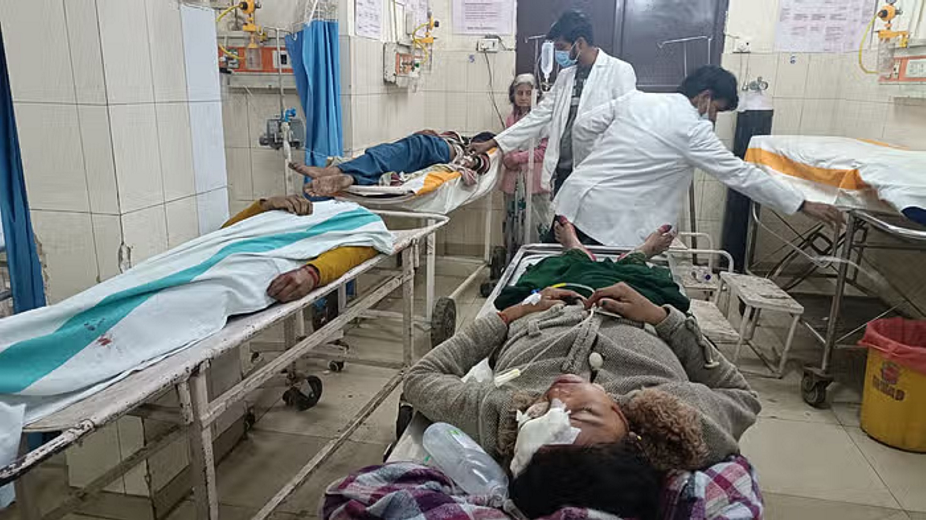 दो बाइकों की टक्कर, 2 बच्चों समेत 5 की मौत