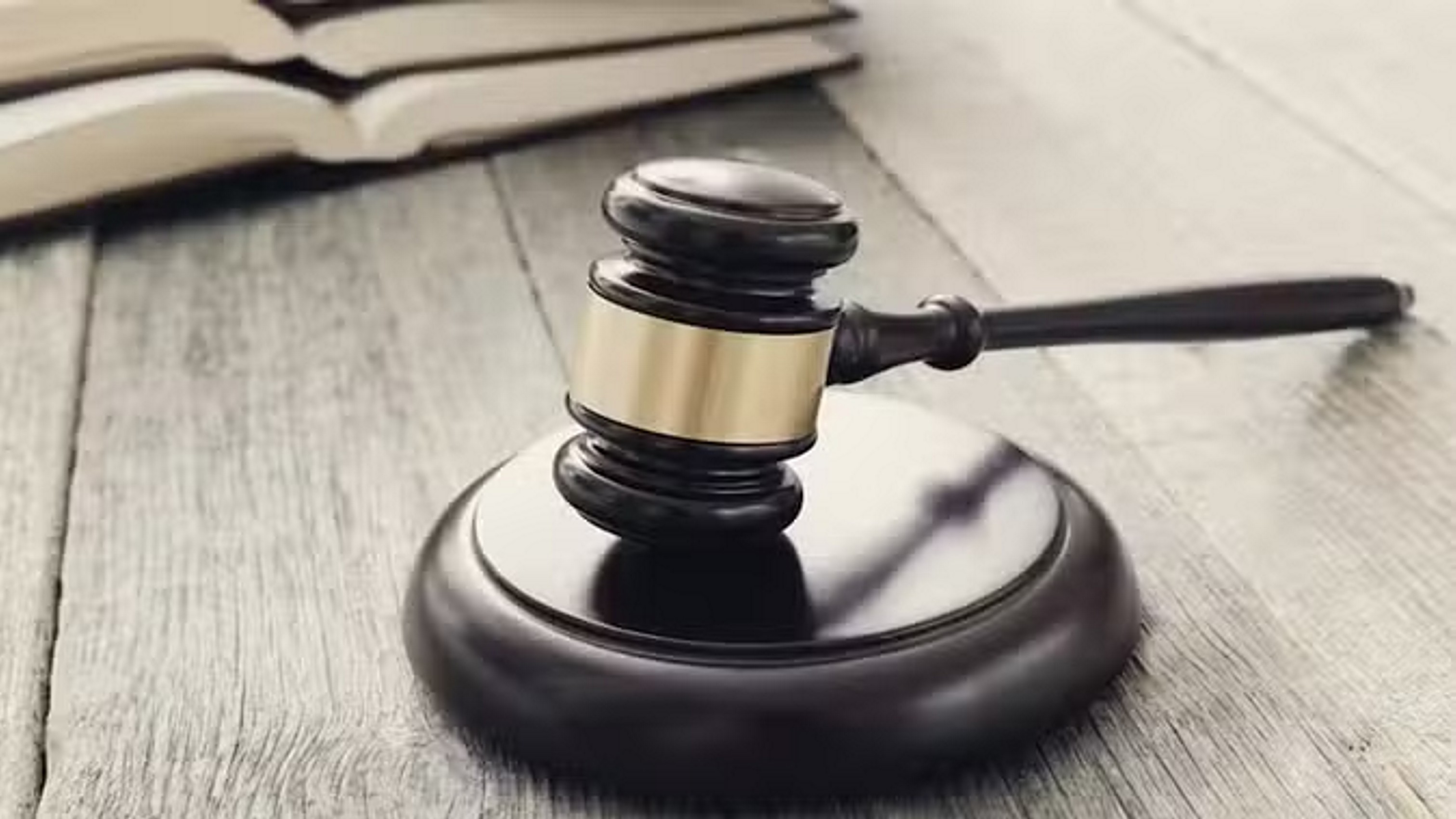 सिग्नेचर व्यू अपार्टमेंट के फ्लैट मालिकों को प्रति माह 50 हजार किराया दें: हाईकोर्ट 