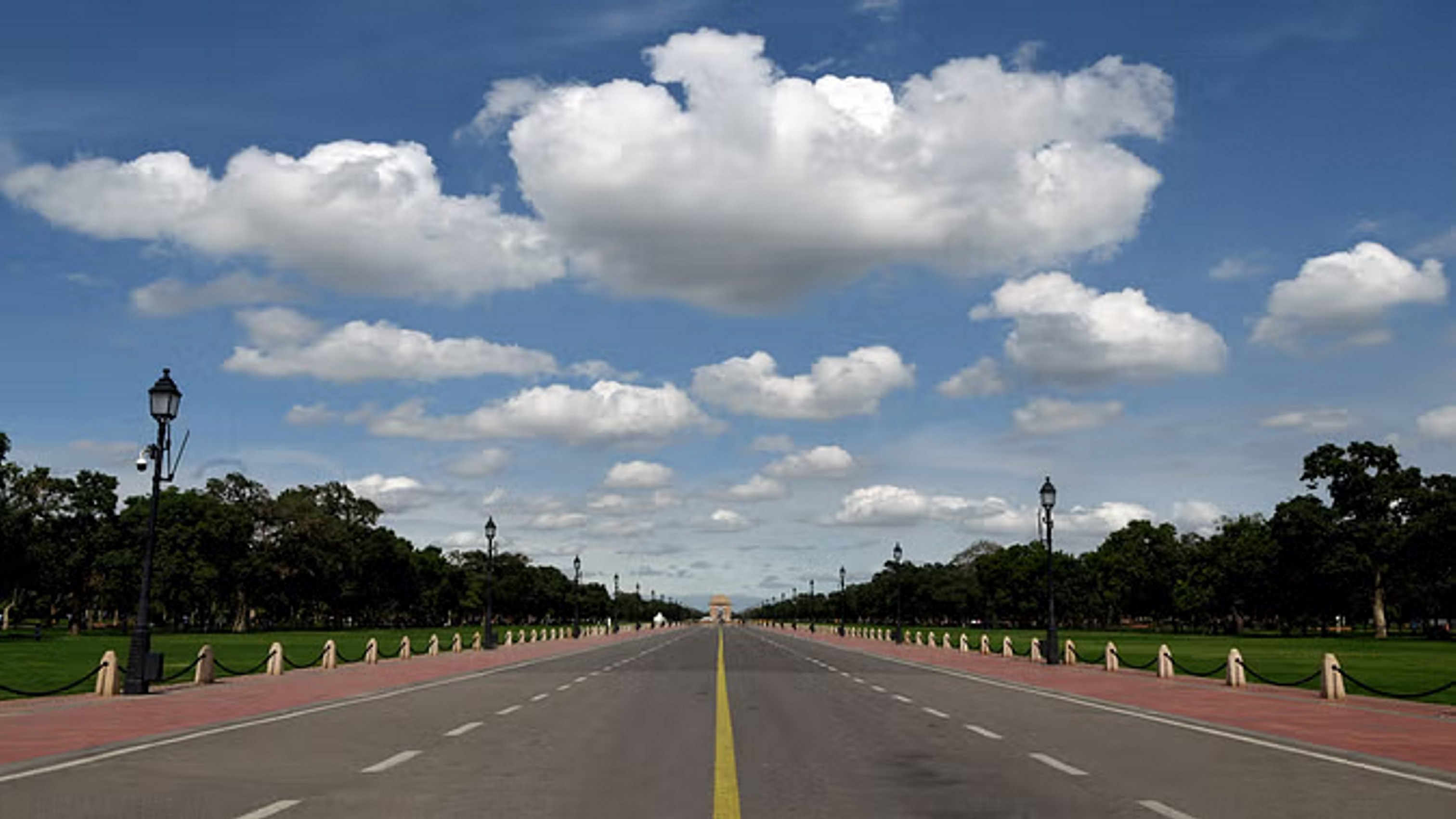 मध्यम श्रेणी में हवा रही बरकरार