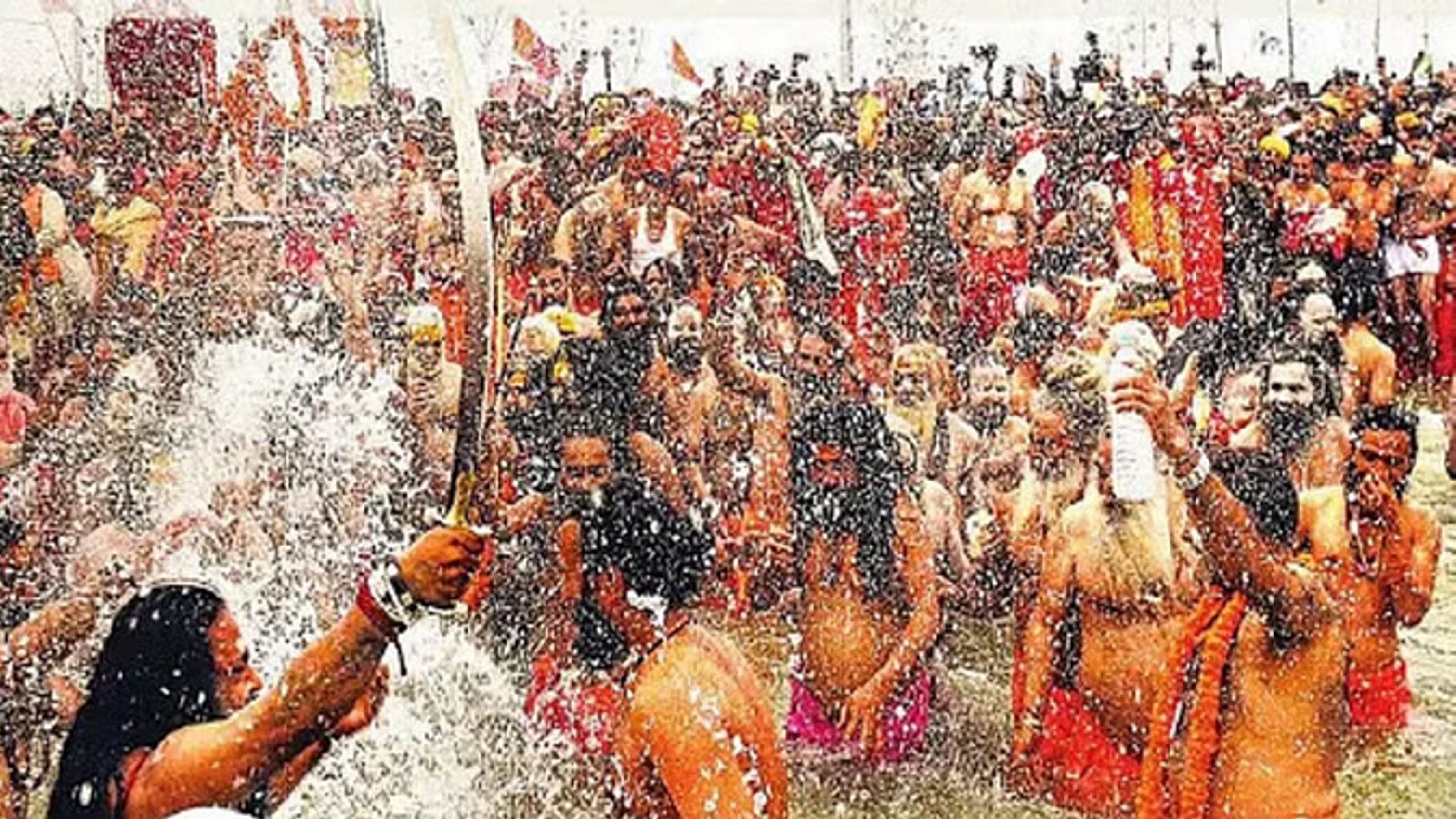 मौनी अमावस्या पर श्रद्धालुओं का आंकड़ा कई देशों से भी ज्यादा, घनत्व और चौंकाने वाला