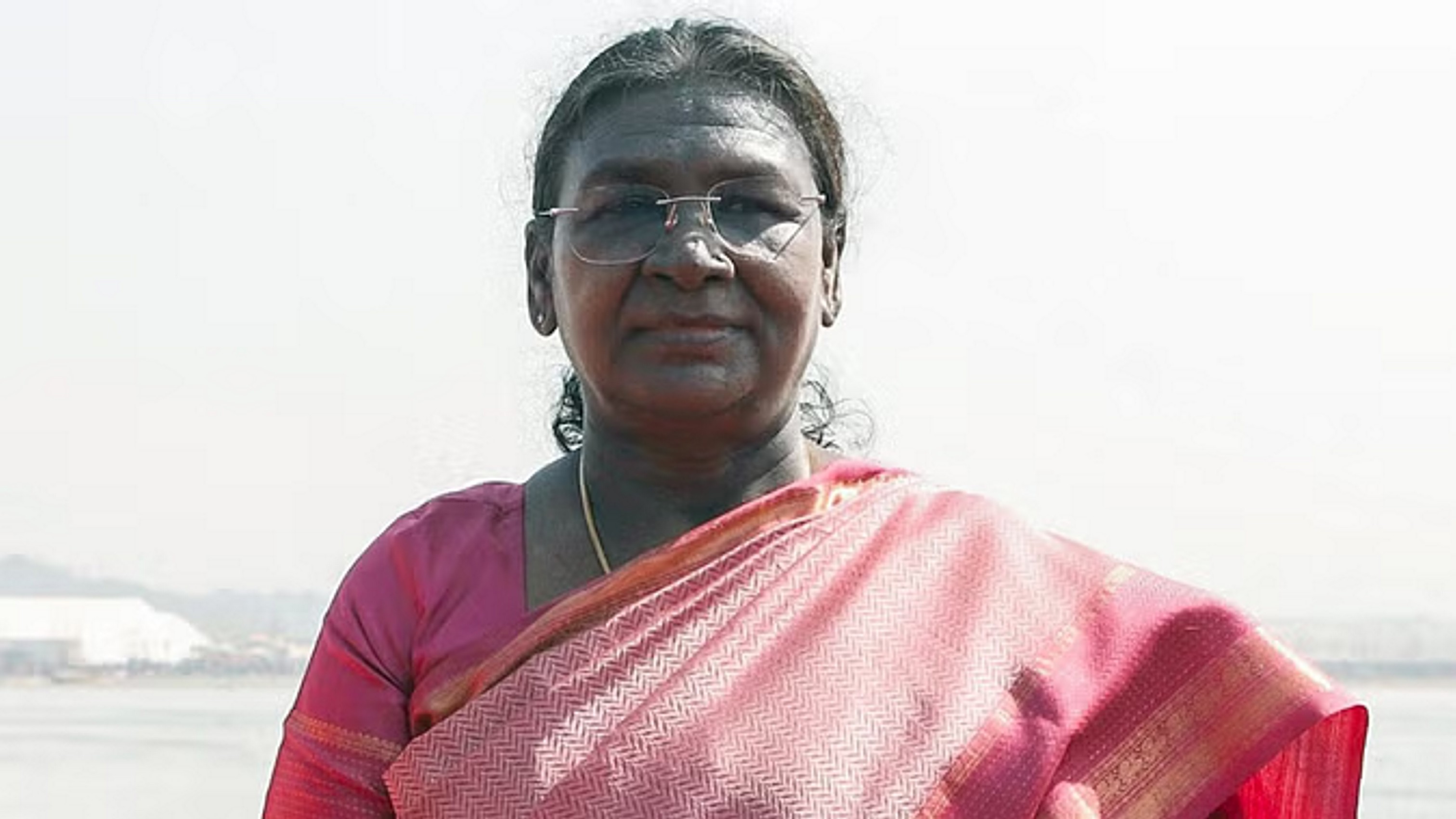 भगदड़ में मौतों पर राष्ट्रपति ने जताया दुख, घायलों के जल्द ठीक होने की प्रार्थना की