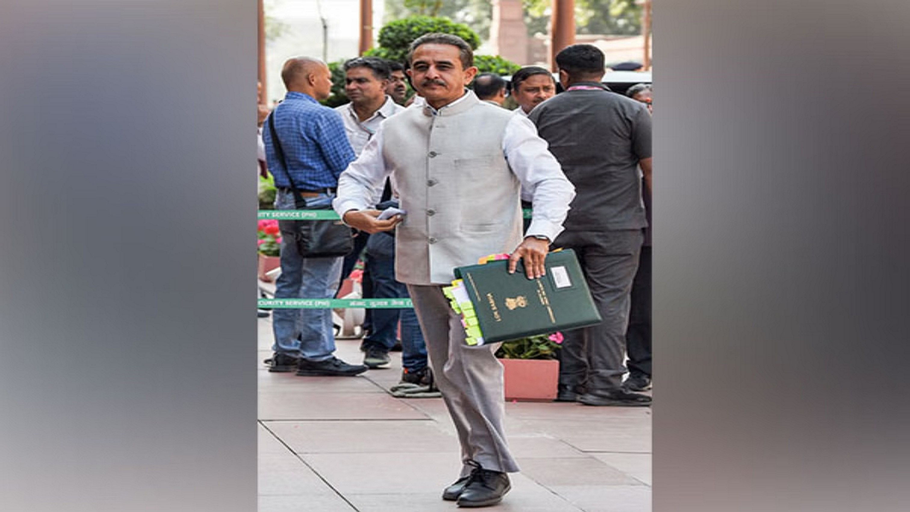 ब्रह्मपुत्र पर चीन की परियोजनाओं पर भारत की कड़ी नजर