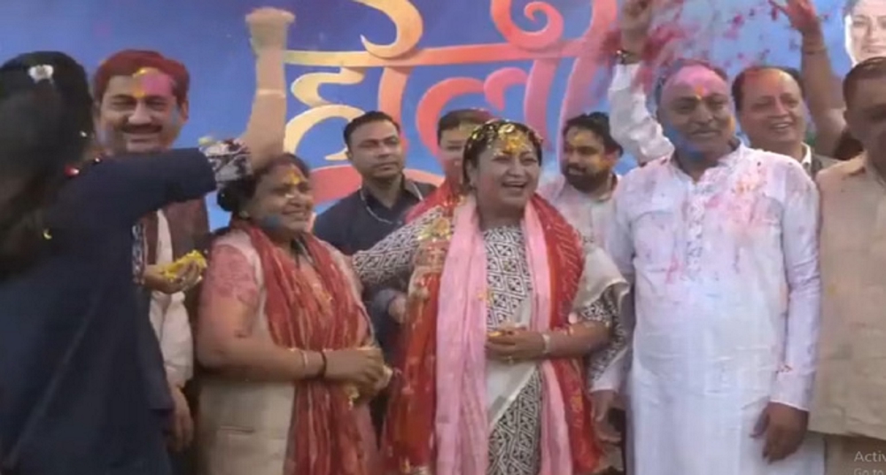 दिल्ली में होली का उल्लास