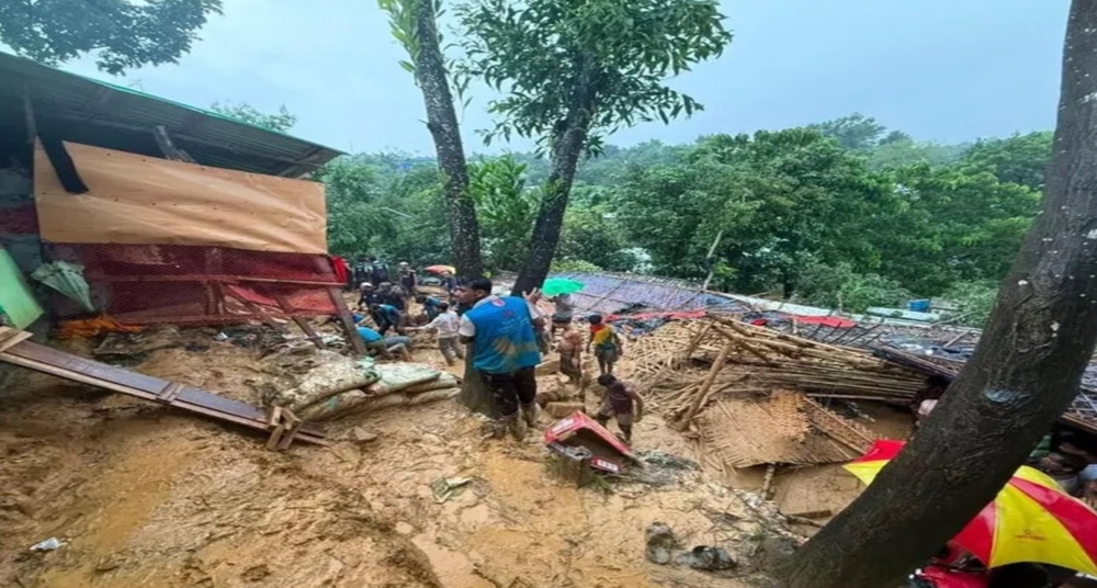 उत्तराखंड-हिमाचल में भारी बारिश और भूस्खलन से तबाही, सैकड़ों सड़कें बंद