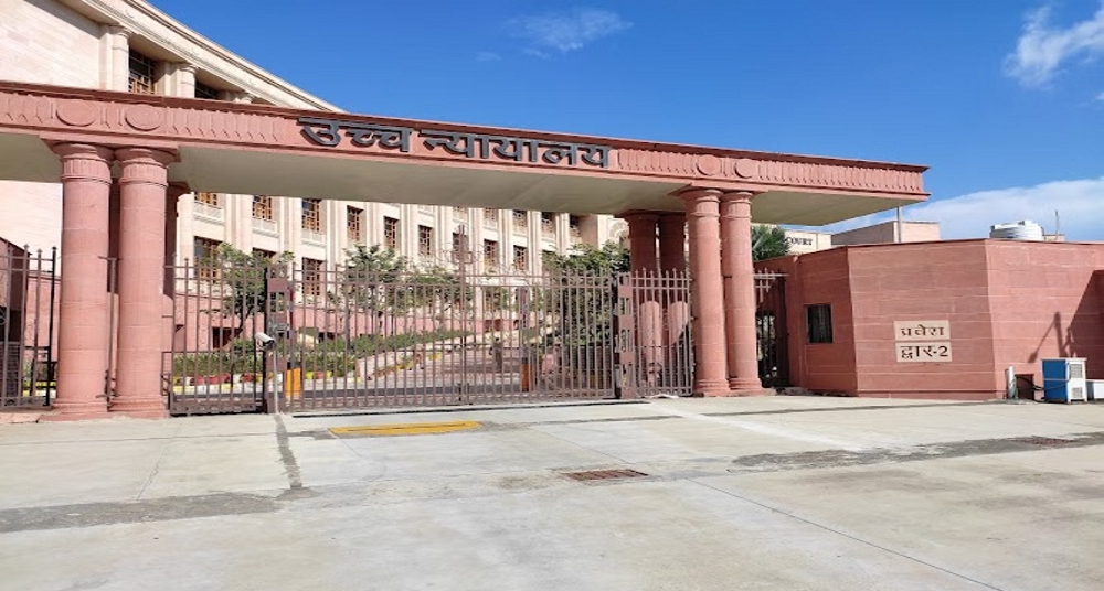 स्कूल वाहनों की सुरक्षा पर हाईकोर्ट सख्त