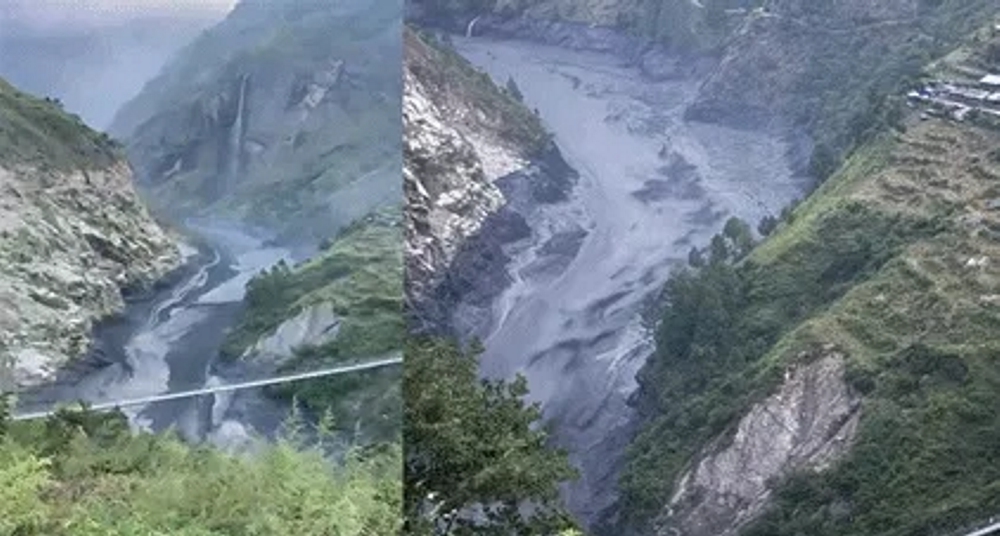 नेपाल में फिर आई तबाही