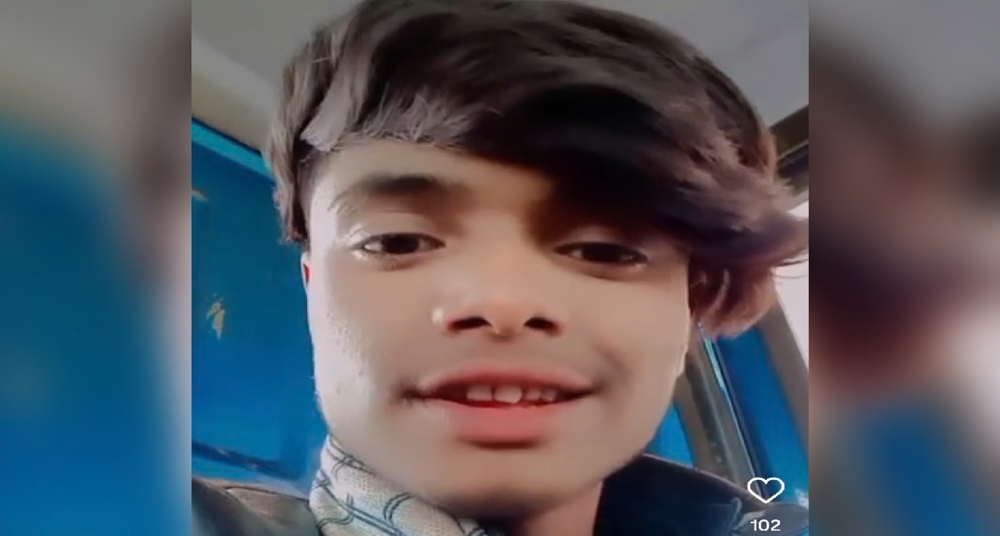भाई को बचाने गए किशोर की गला रेतकर हत्या