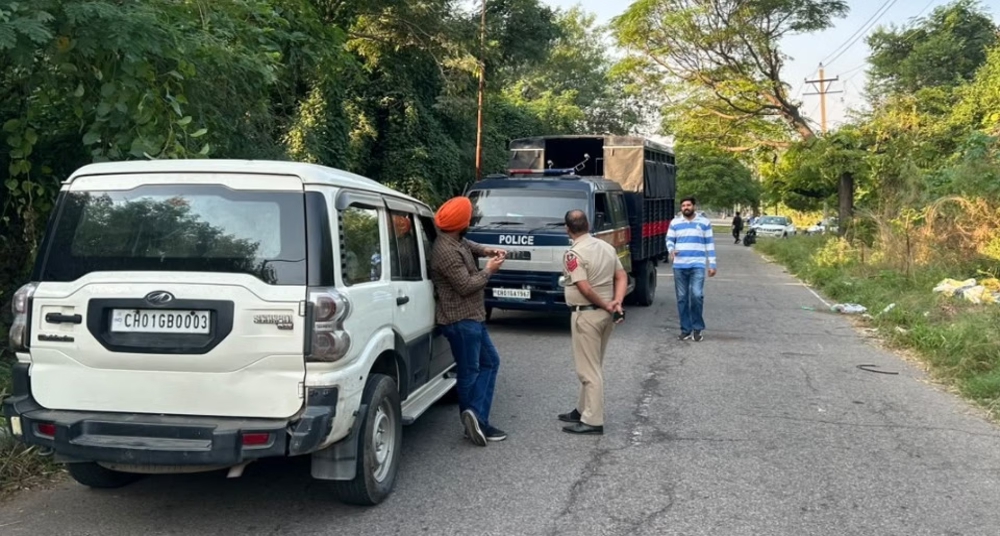 नैतिक मर्डर के आरोपी ने चलाई गोली, एएसआई बाल-बाल बचा; जवाबी फायरिंग में शूटर घायल